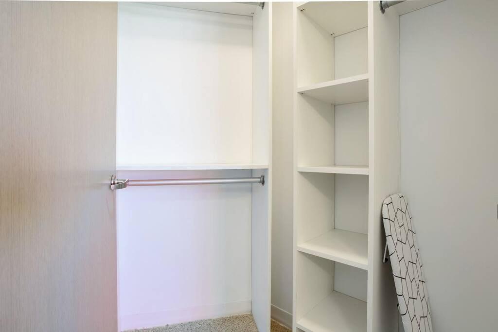 Lovely Upscale High Rise Private Parking & Pool Los Angeles Exterior foto