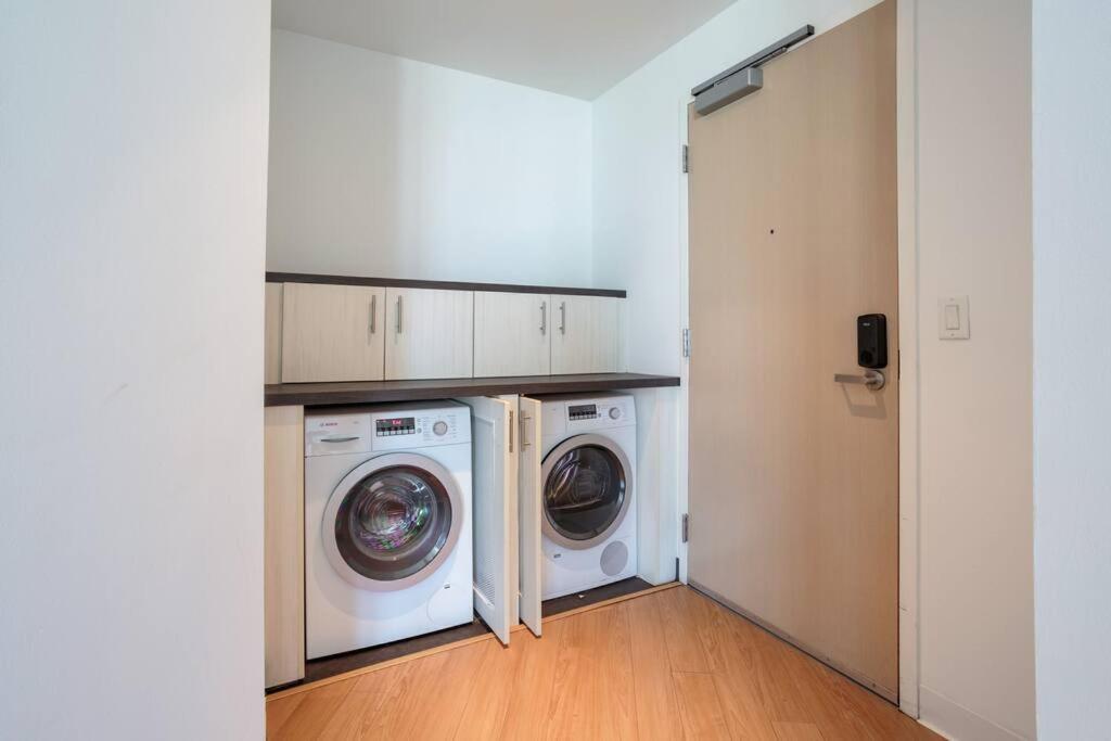 Lovely Upscale High Rise Private Parking & Pool Los Angeles Exterior foto