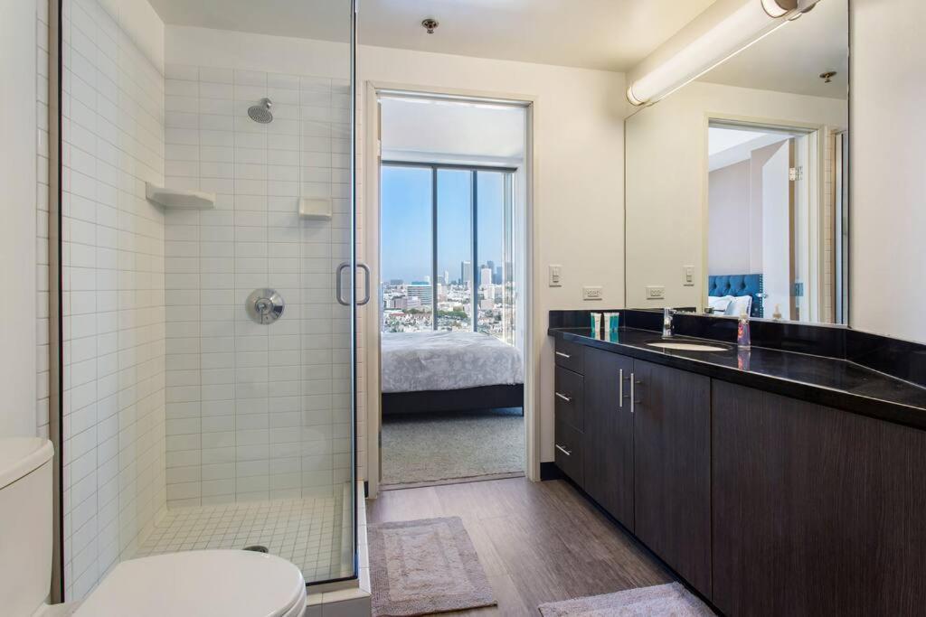 Lovely Upscale High Rise Private Parking & Pool Los Angeles Exterior foto
