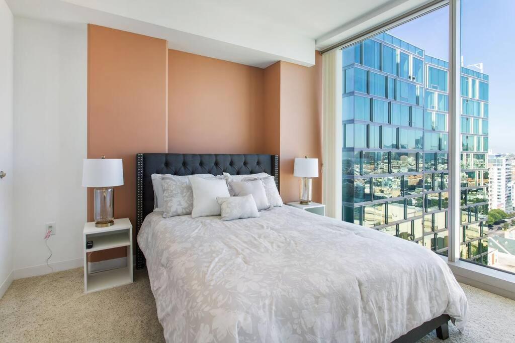 Lovely Upscale High Rise Private Parking & Pool Los Angeles Exterior foto