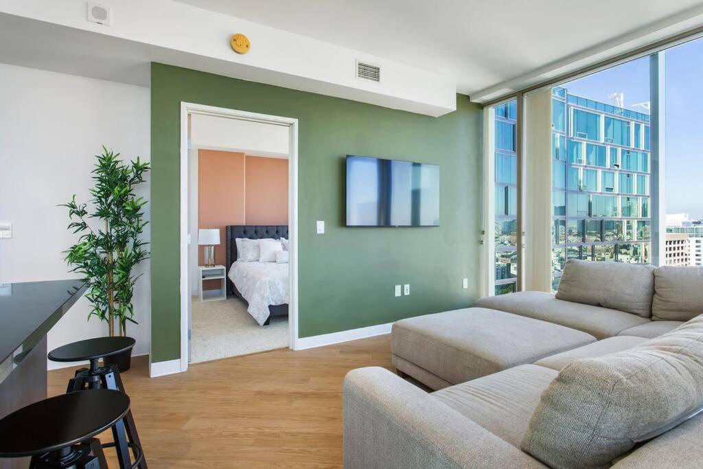 Lovely Upscale High Rise Private Parking & Pool Los Angeles Exterior foto
